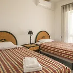 Апартаменти Palmeira Gale - Wifi - Pool - Lux - By Bedzy *